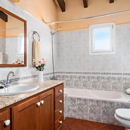 Juana Blanes * Cala'N Blanes (Menorca)