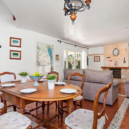 Juana Blanes * Cala'N Blanes (Menorca)