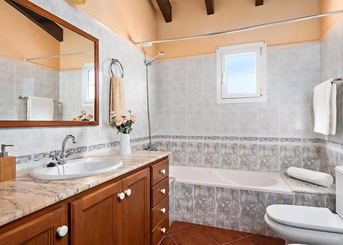 Juana Blanes * Cala'N Blanes (Menorca)