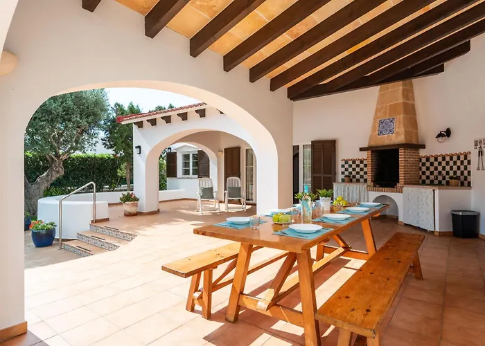 Juana Blanes Cala'N Blanes (Menorca)