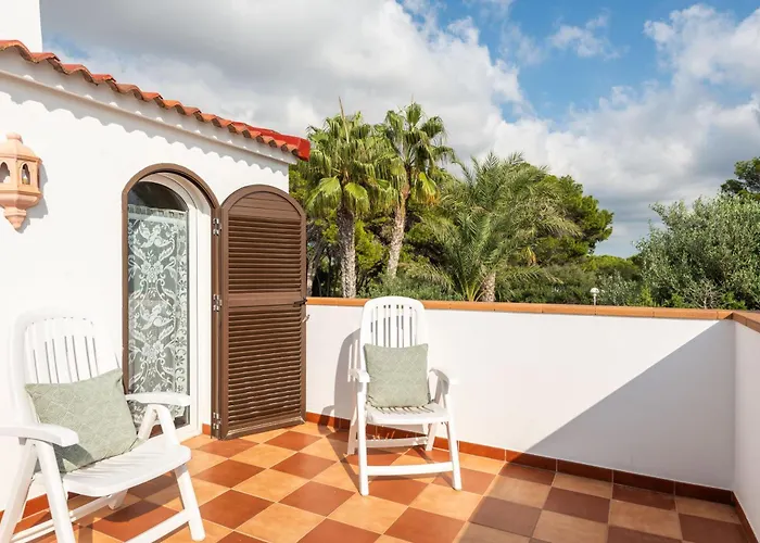 Juana Blanes Cala'N Blanes (Menorca)