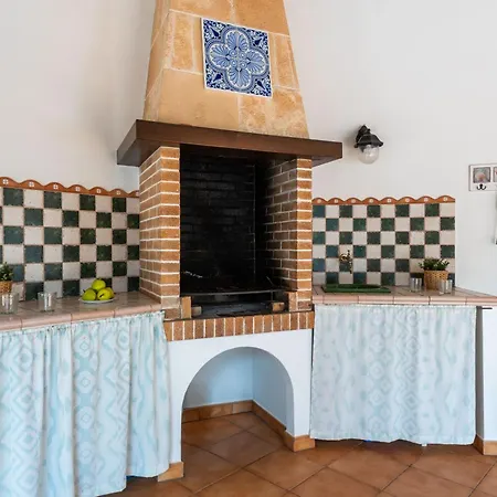 Villa Juana Blanes *