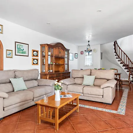 Juana Blanes Villa Cala'N Blanes (Menorca)