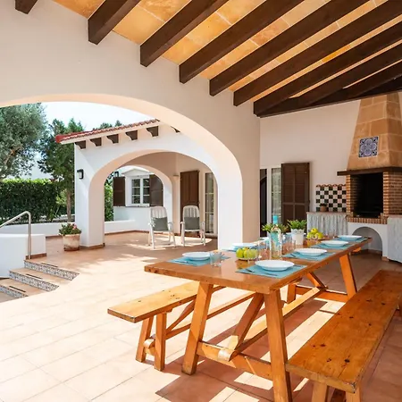 Juana Blanes Cala'N Blanes (Menorca)