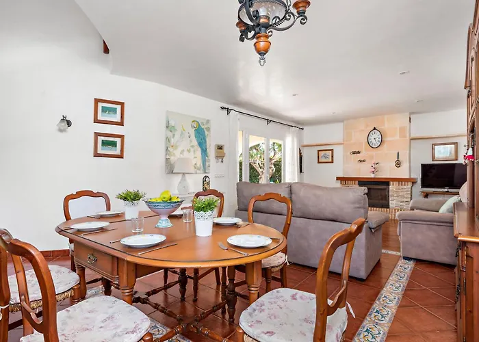 Juana Blanes * Cala'N Blanes (Menorca)