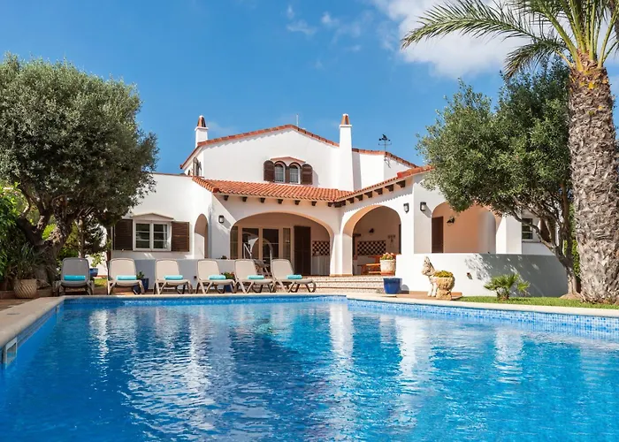 Villa Juana Blanes *